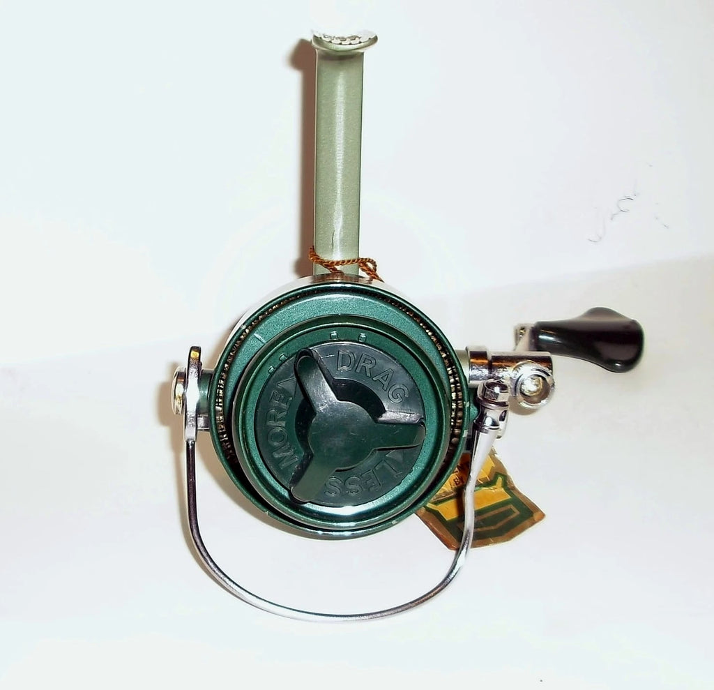 Vintage Daisy Heddon 222 Spinning Fishing Reel - Never Used