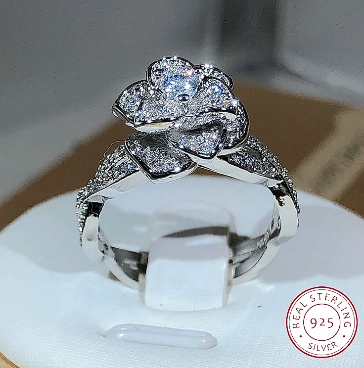 925 Sterling Silver Three-Dimensional Rose Ring with White Zircon