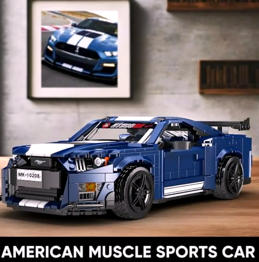 Mould King 10208 Classic Sports Car Building Kit