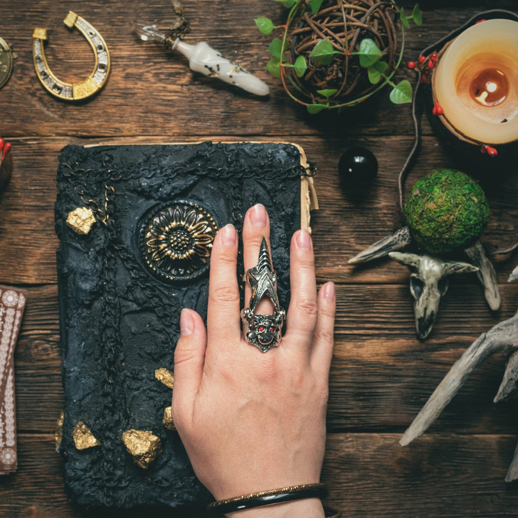 Soulmate Drawing and Psychic Tarot Love Reading, Detailed Future Partner