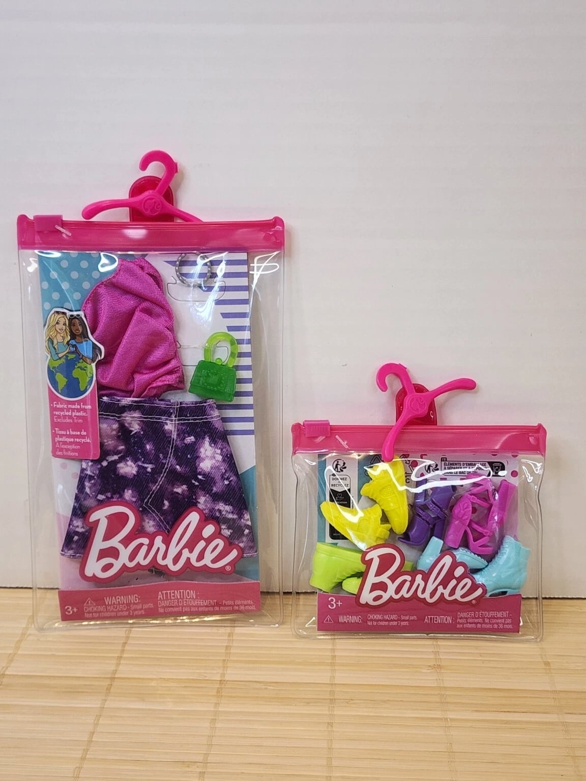 Barbie Clothing Fashion Pack Top & Purple Denim Skirt Accessories & 5 Shoes New