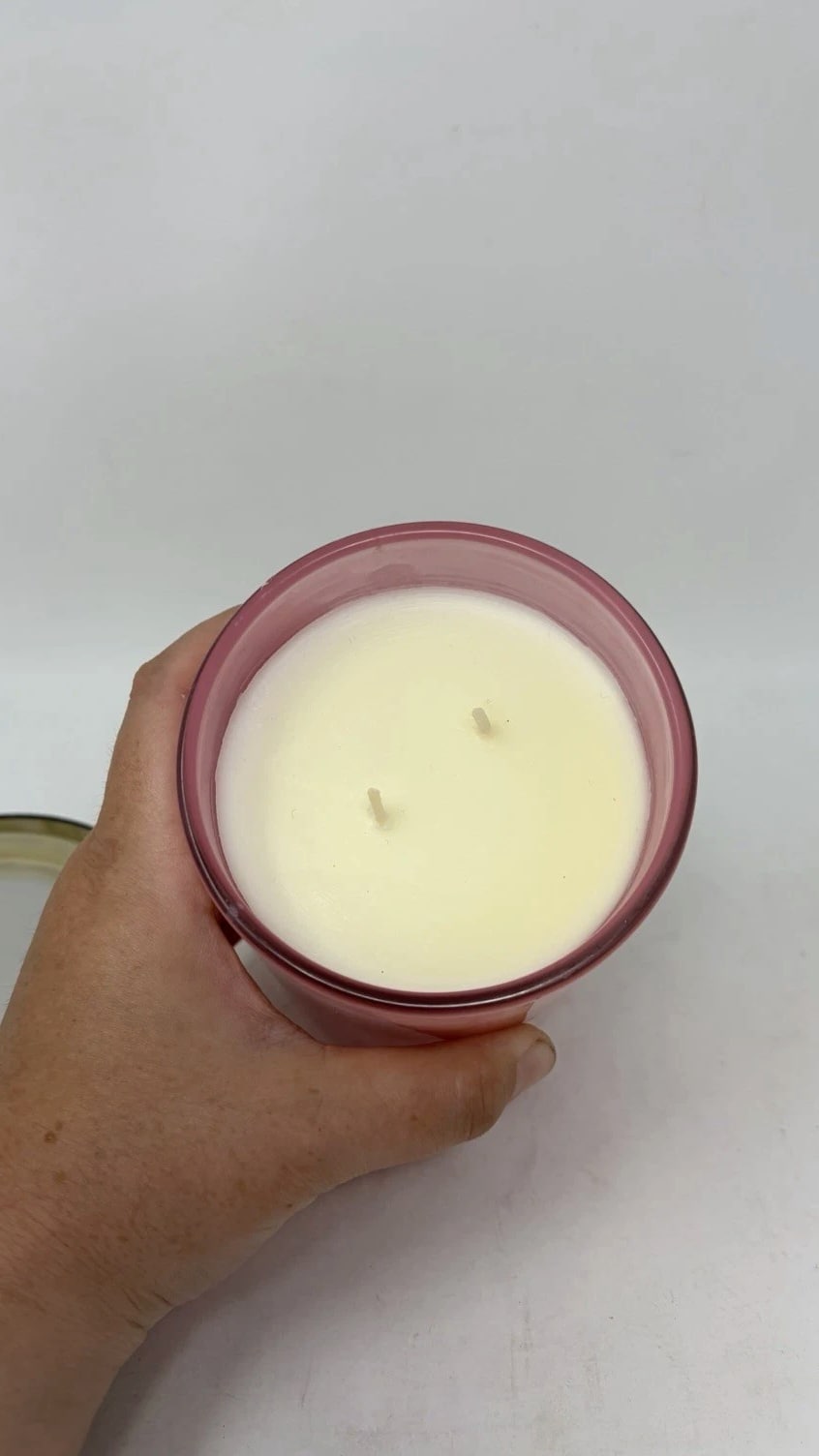 DW Home Peony Petals 2 Wick Scented Candle 15 Ounce Oz - New