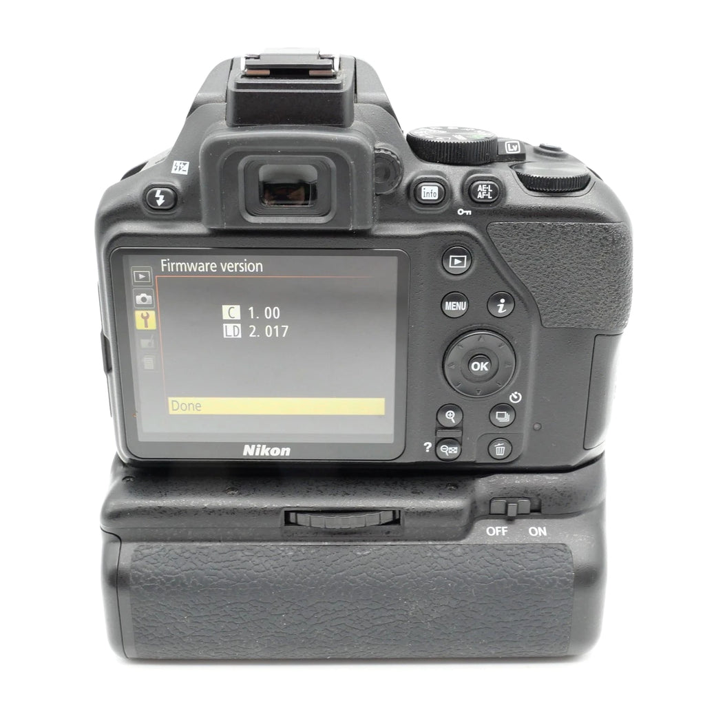 MINT Nikon D3500 Digital SLR Camera (Body + Battery Grip) #873