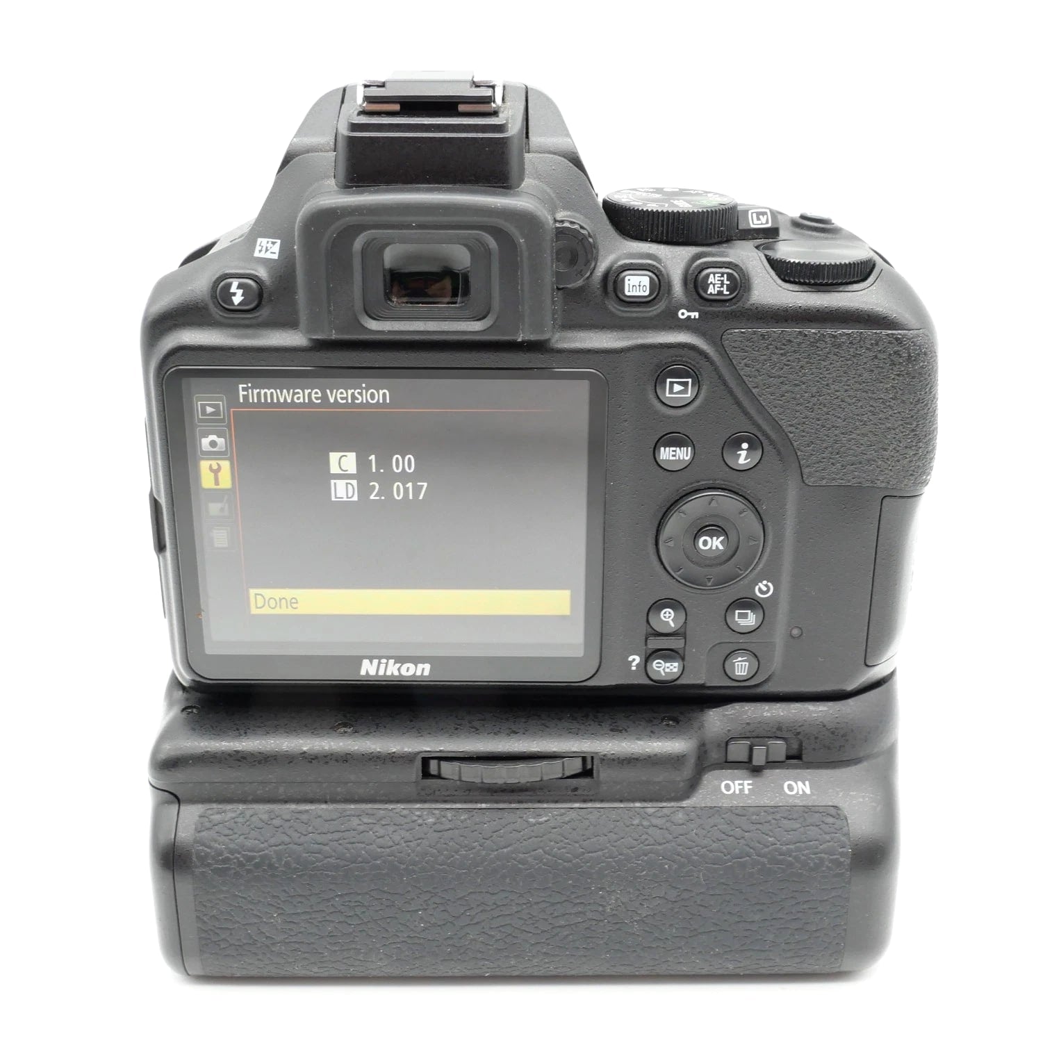 MINT Nikon D3500 Digital SLR Camera (Body + Battery Grip) #873