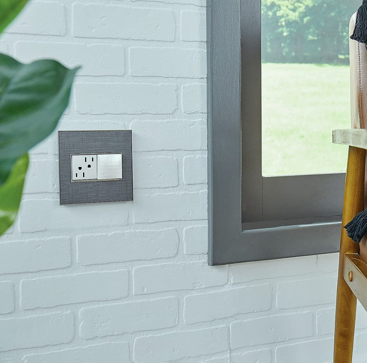 Legrand adorne with Netatmo Smart Home Gateway WNAH1W1