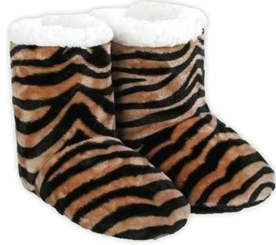 Women's Cozy Non Slip Grip Indoor House Bootie Slippers In Sizes S/M