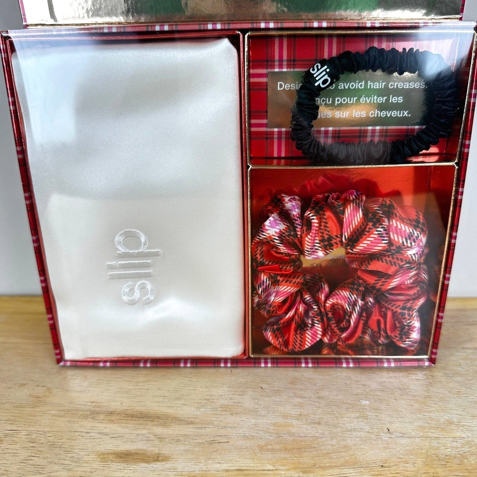 Slip Rosemary Gift Set With Queen Pure Silk Pillowcase And Scrunchies
