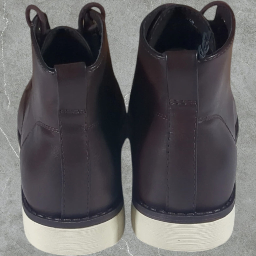The Frye & Co. Titus Chukka Boots Men's 9.5M Brown
