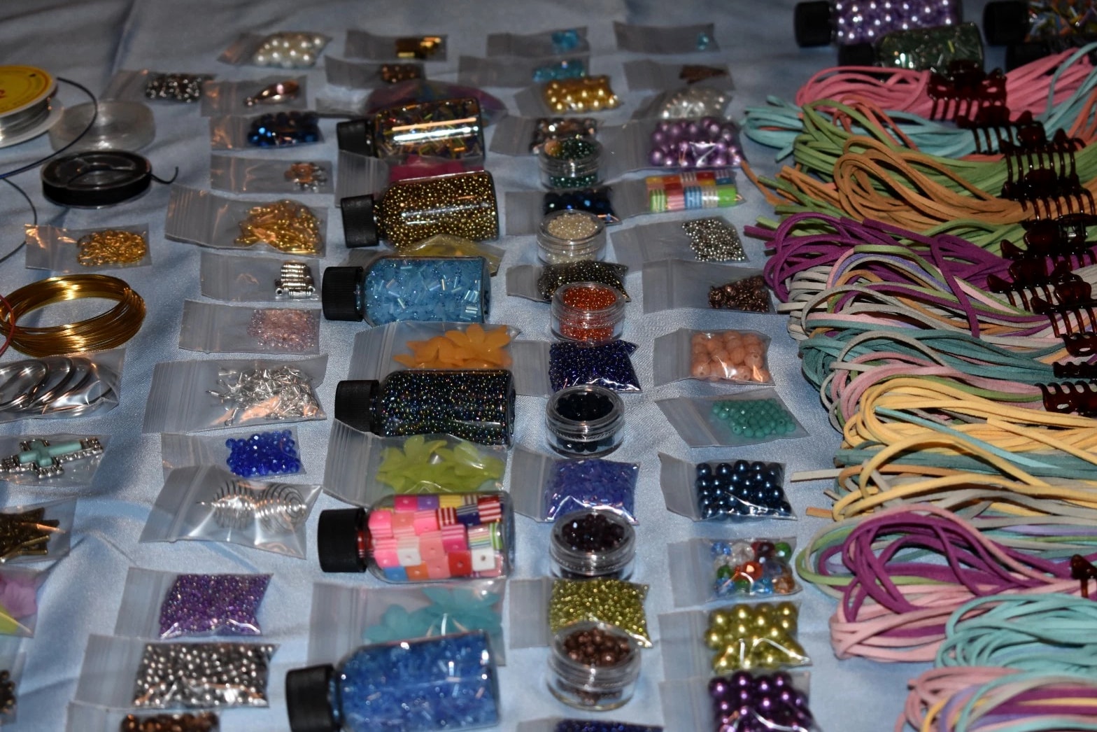 HUGE Lot Beads/Jewelry Making Supplies 50 'Bags' 100% NEW - UNIQUE LOTS! +XTRAS