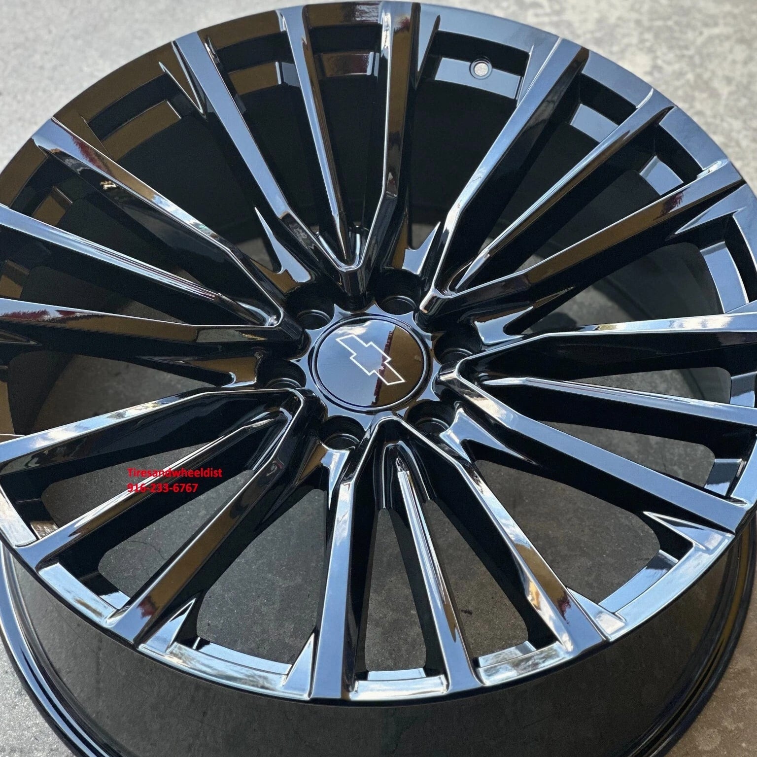 26'' inch Escalade Wheels fit Silverado Yukon Tahoe Gloss Black with Tires New