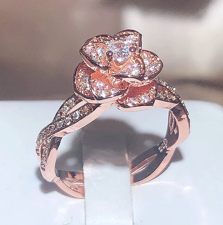 925 Sterling Silver Three-Dimensional Rose Ring with White Zircon