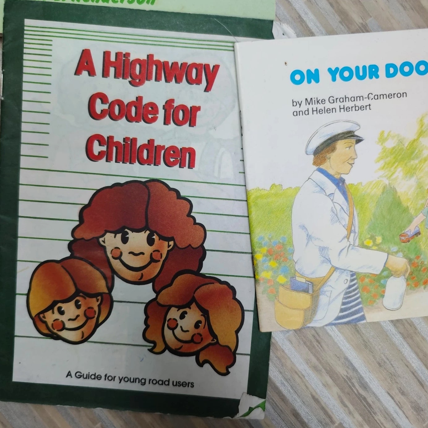 4 Pcs Vintage Textbooks Workbook Pamphlets 1980s Highway Code Spelling Singing