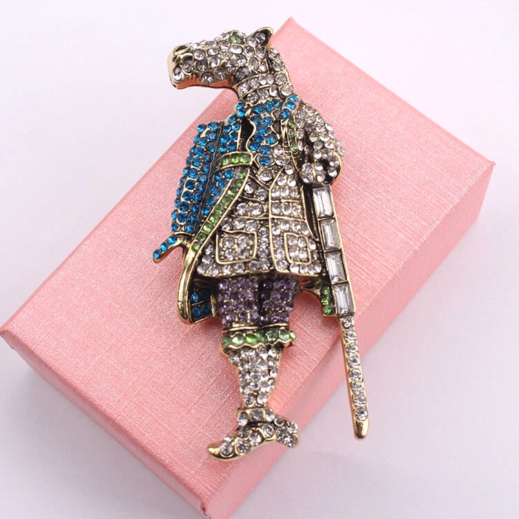 fashion horse rider shield brooch, men's women's clothing accessories pins