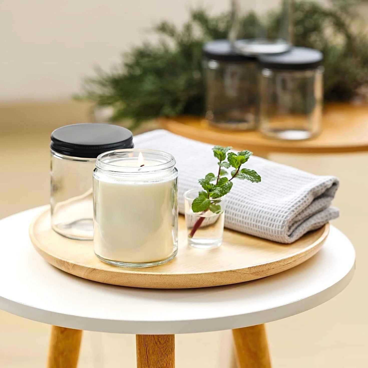 24 Pc, 8 OZ Thick Glass Jars with Metal Lids, Clear Round Candle Making Jars