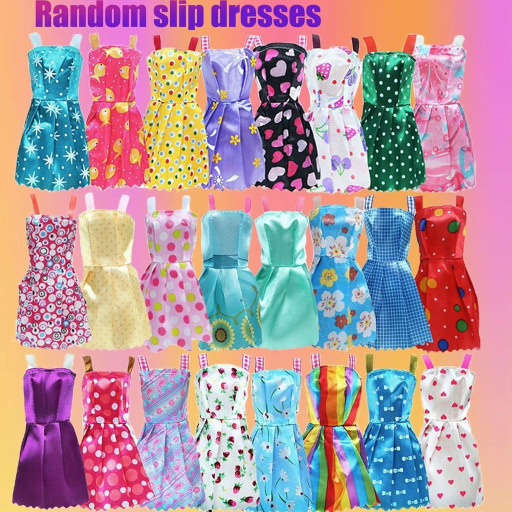 98 PCS Barbie Clothes Doll Fashion Wear Clothing Outfits Dress up Gown Shoes Lot