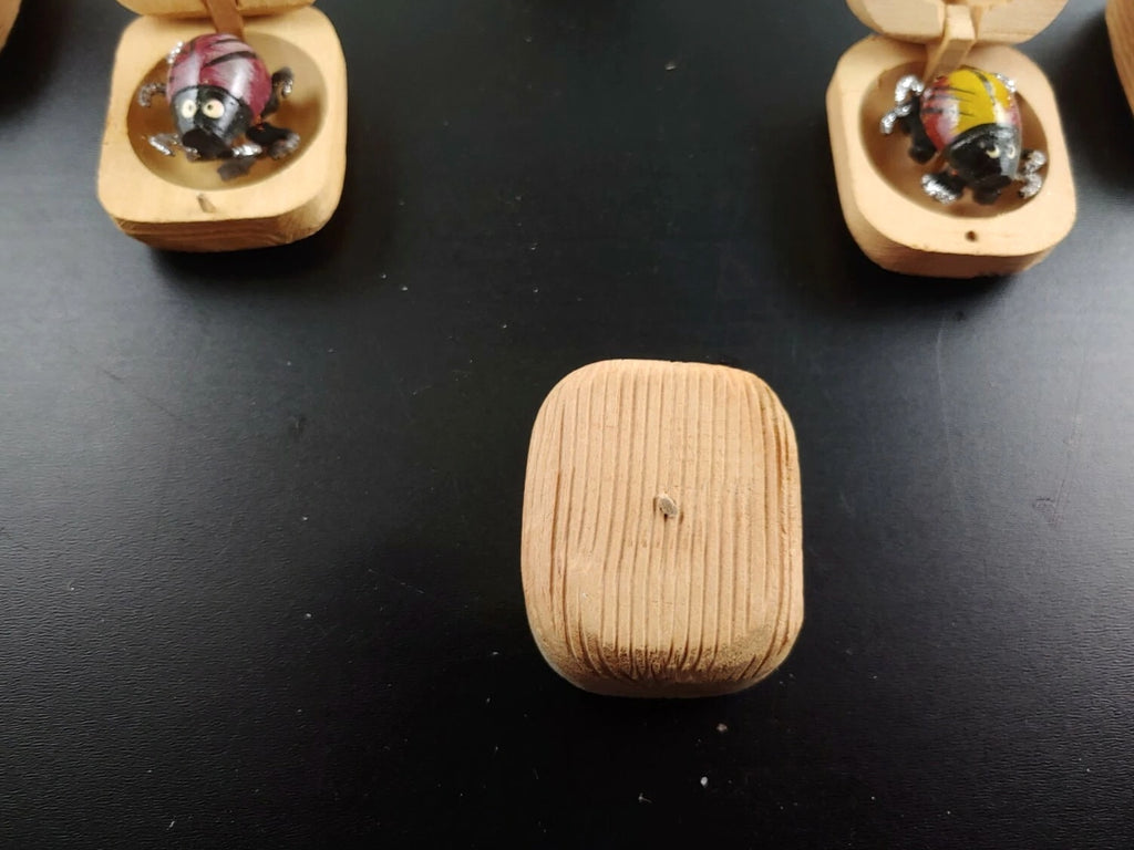Handmade Bug In A Box Gag Toy Gift Moving Legs Novelty Bug in a nut Vintage wood