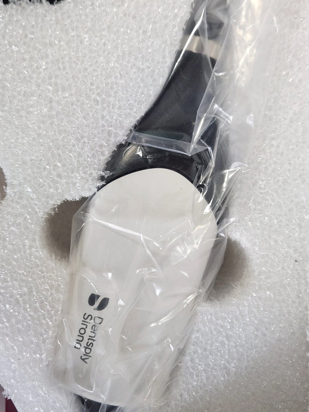 SALE: Sirona CEREC OMNICAM SCANNER 6414515 with Calibration Kit (In-Box)