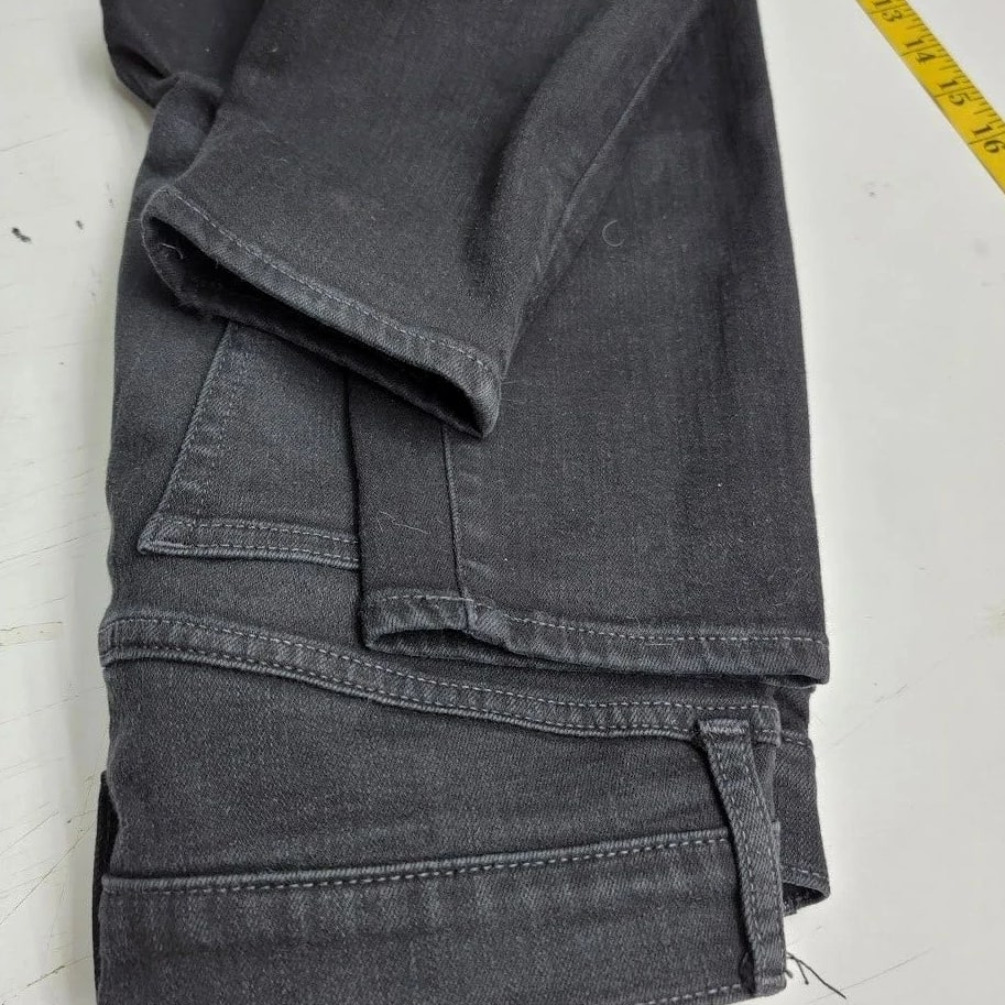 GAP 1969 True Skinny Leg Jeans, Women's Size 6, Dark Wash Black Denim