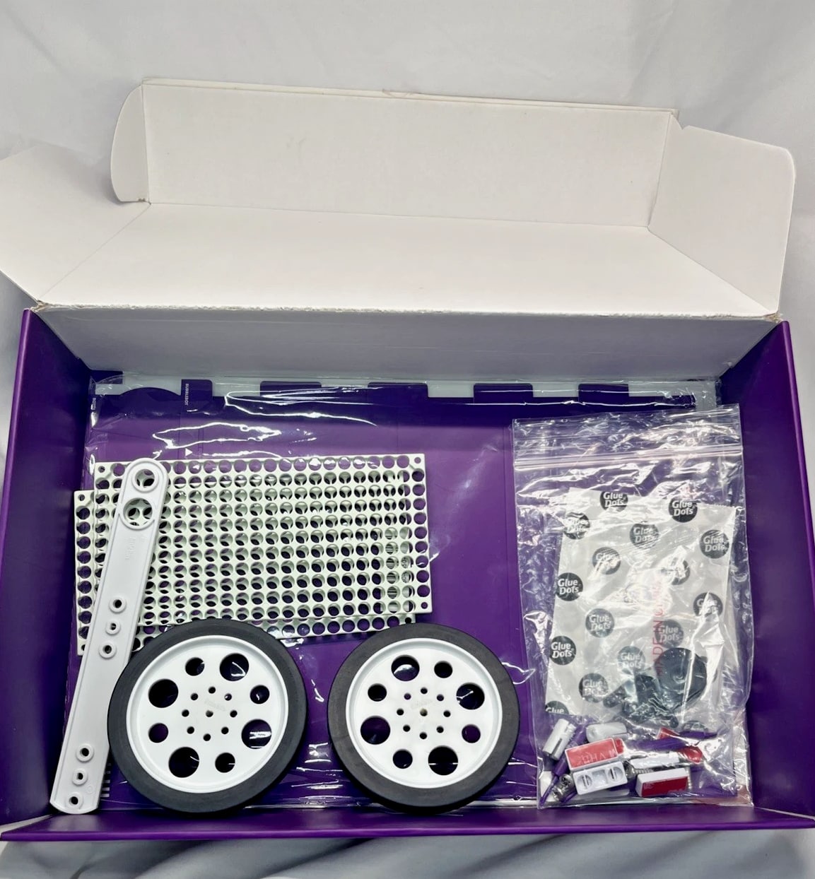 Little Bits Gizmos & Gadgets Kit, STEM - Electronic Bitbot Makers Toy Parts