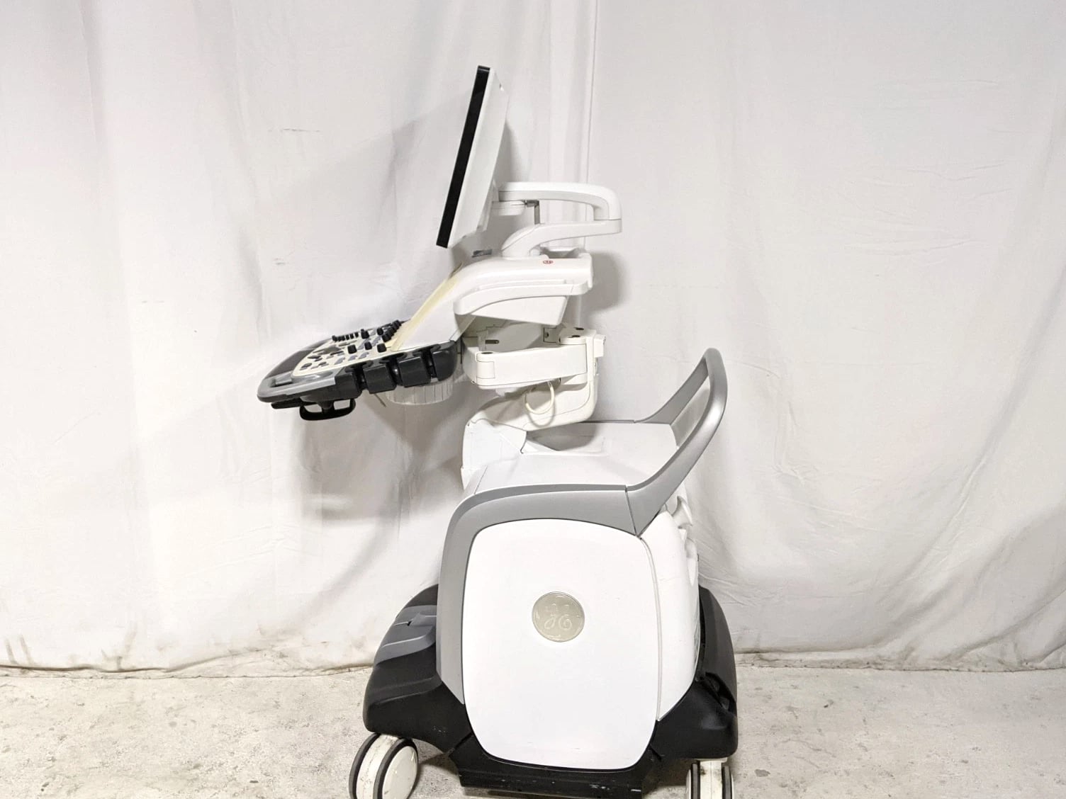 GE Vivid E9 XDClear Ultrasound System