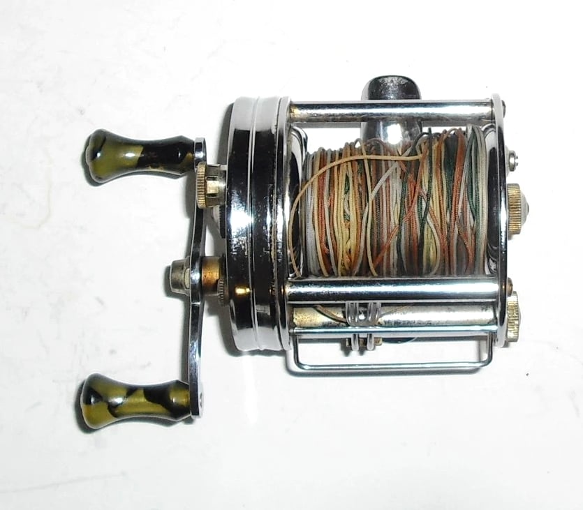 Vintage South Bend 550 Model G Casting Fishing Reel