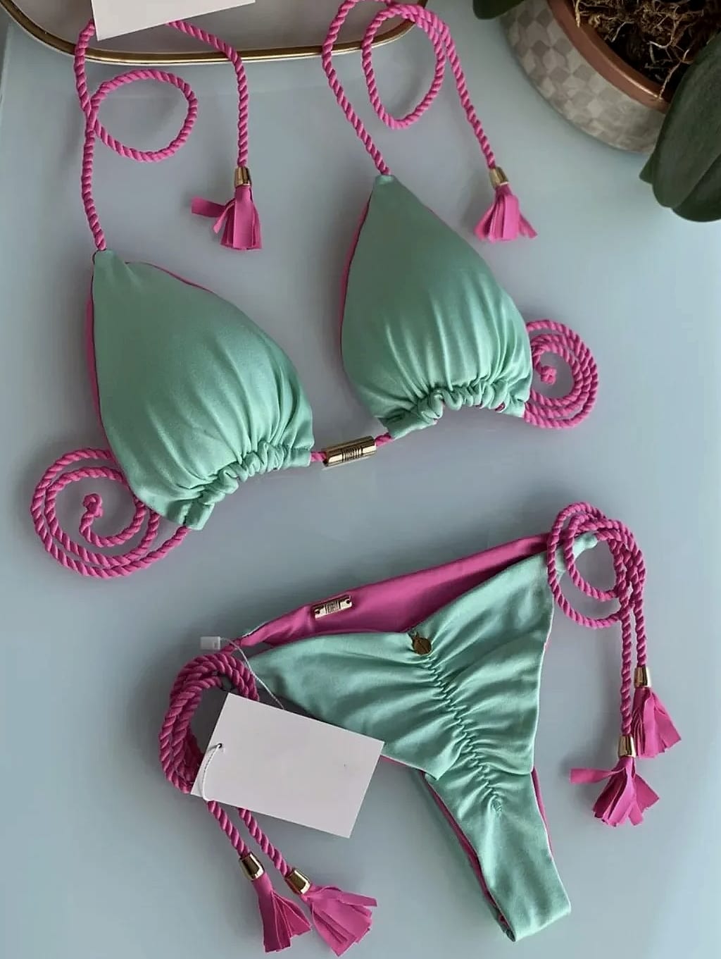 Women's Backless Triangle Bikini Swimsuit