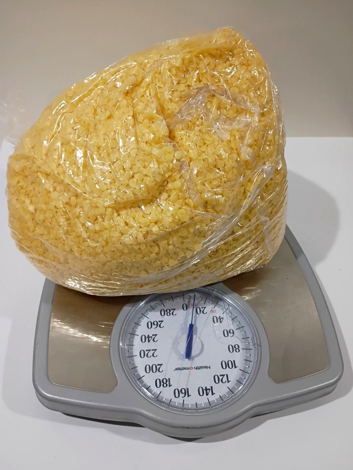 Yellow Beeswax Pellets Bulk for Candle Making - 100% Pure Natural Organic