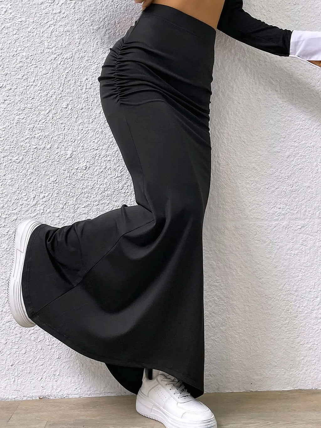 DOHTIH Women's Solid Fishtail Skirt High Waist