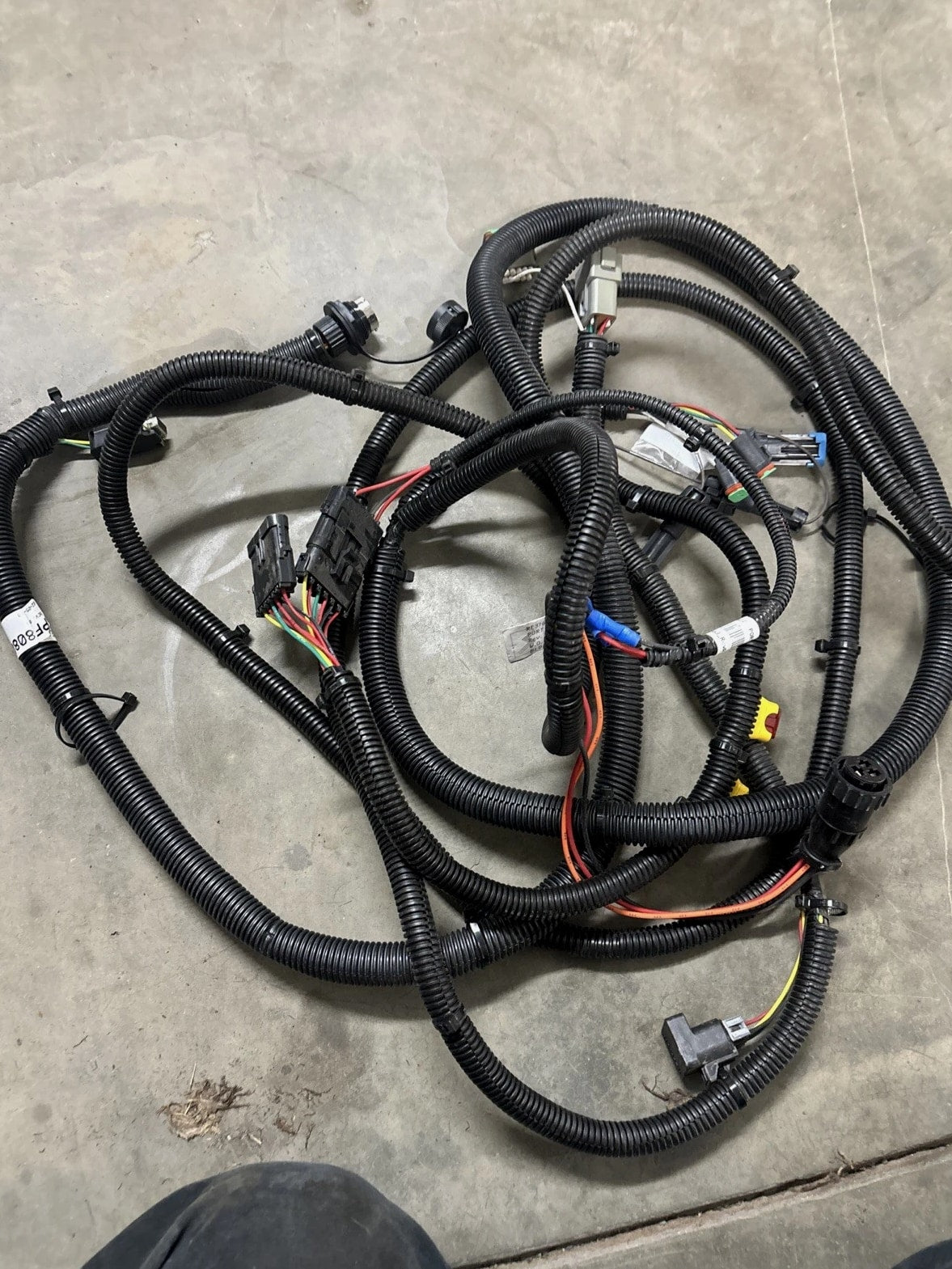John Deere GreenStar Ready Parallel Tracking Cab Wiring Harness PF80802