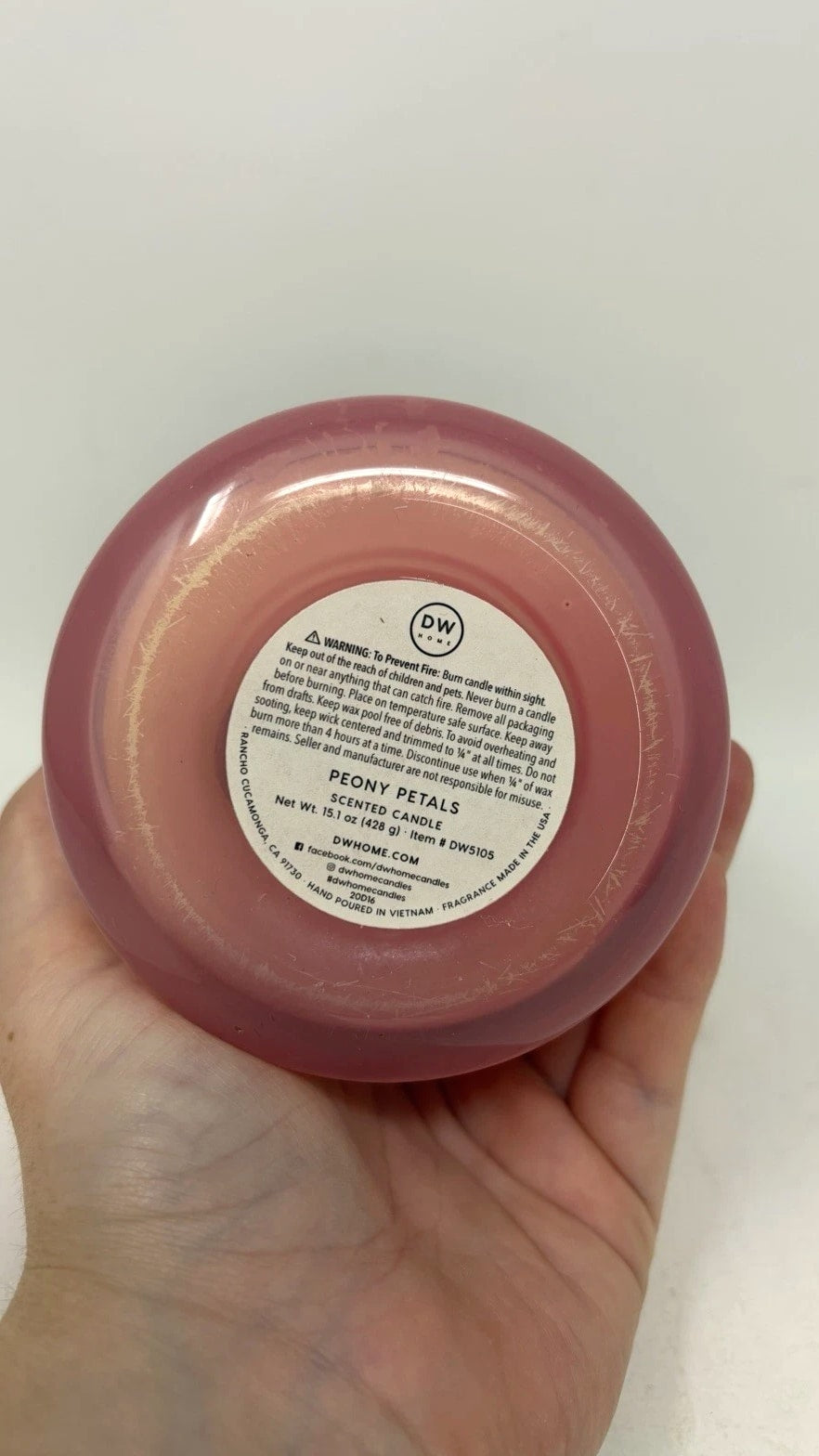 DW Home Peony Petals 2 Wick Scented Candle 15 Ounce Oz - New