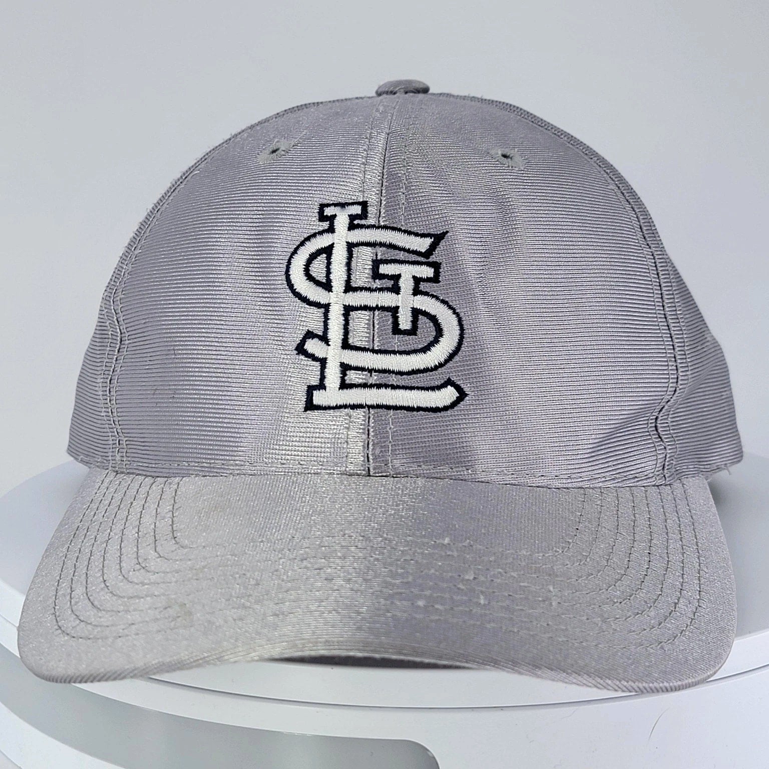 St. Louis Cardinals Turn Ahead The Clock Silver Snapback Hat Cap Century 21 VTG