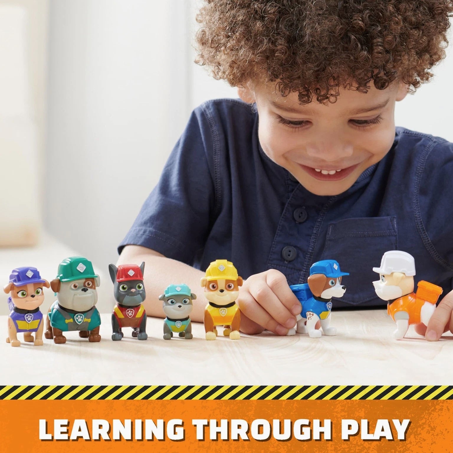 Rubble & Crew, Toy Figures Gift Pack, with 7 Collectible Action Figures, Kids...