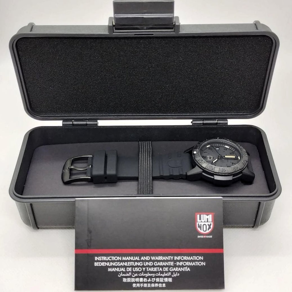 LUMINOX SEA TURTLE 0301 BO L Watch Timepiece Unisex UltraLight Carbon Case
