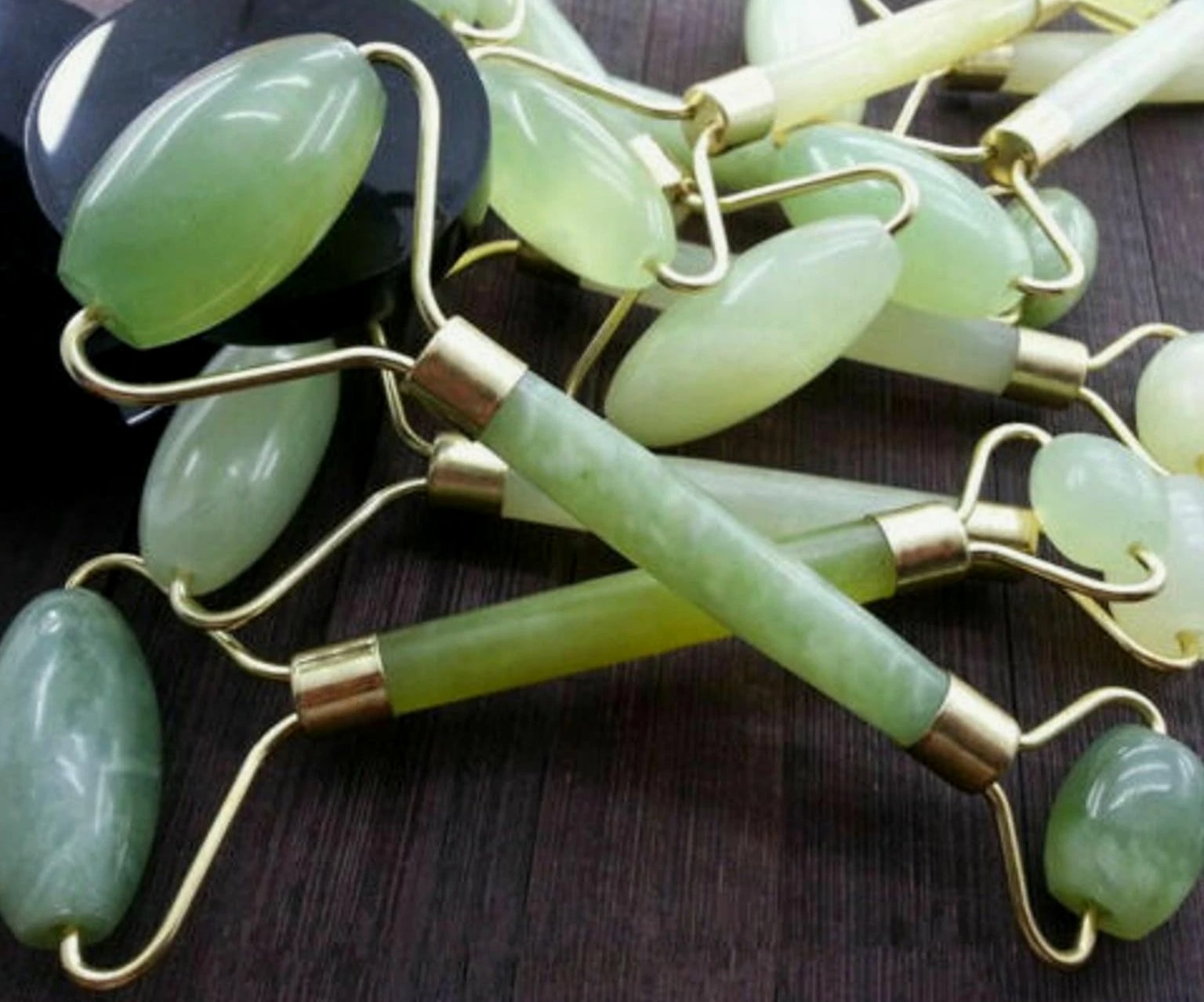 Natural Jade Guasha Facial Beauty Massage Tool - Jade Roller Face Massager