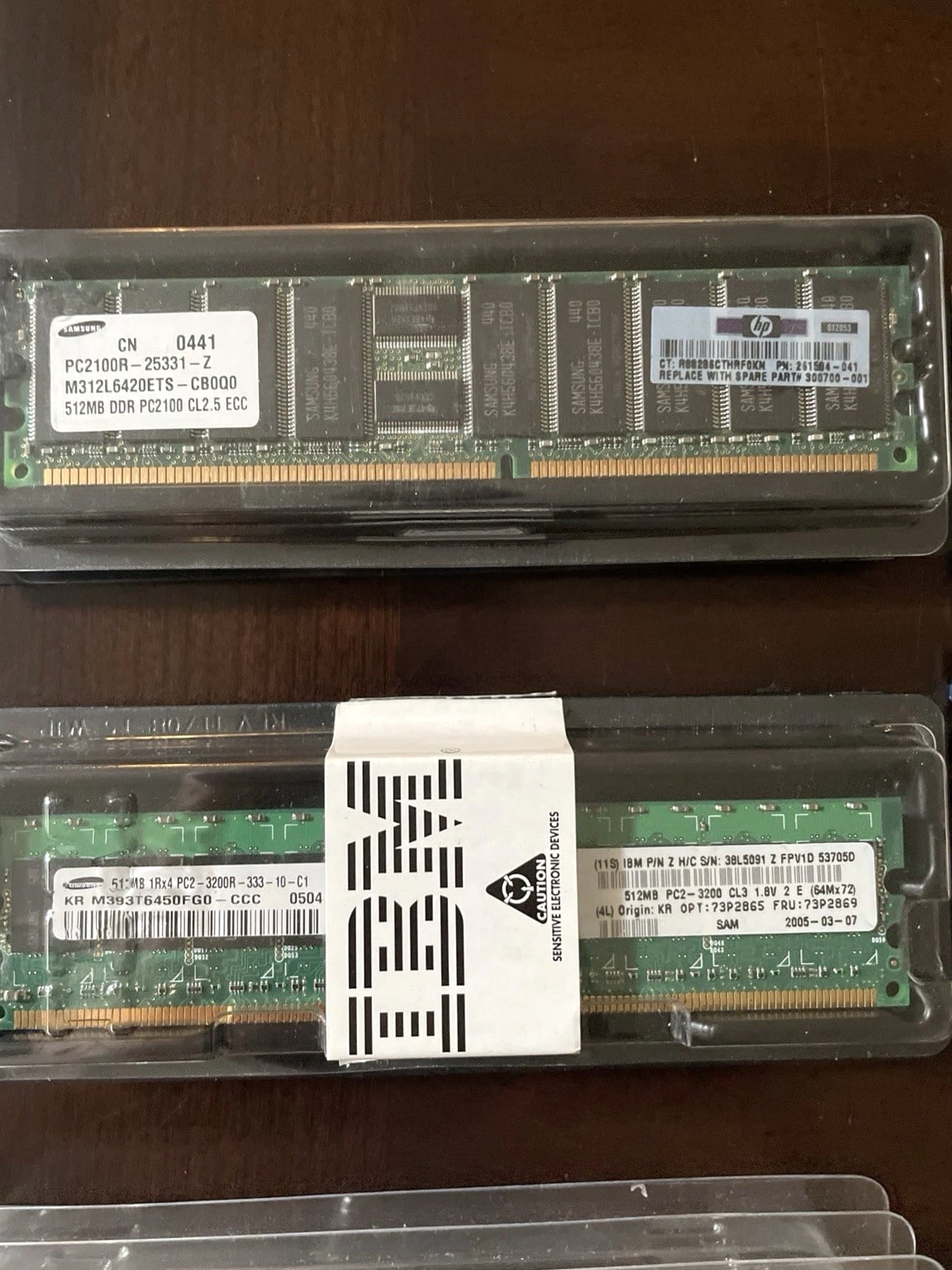Lot of 40 Pieces Desktop And Server RAM Memory Modules Mixed - 3 Pounds