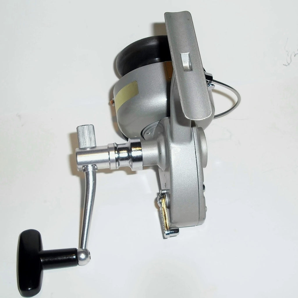Vintage Daiwa 8300 Spinning Fishing Reel - Never Used