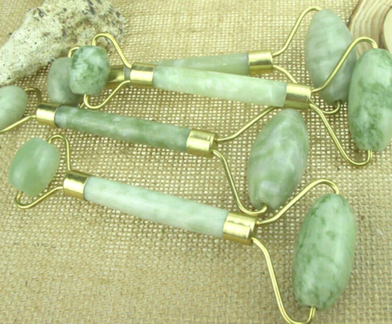 Natural Jade Guasha Facial Beauty Massage Tool - Jade Roller Face Massager