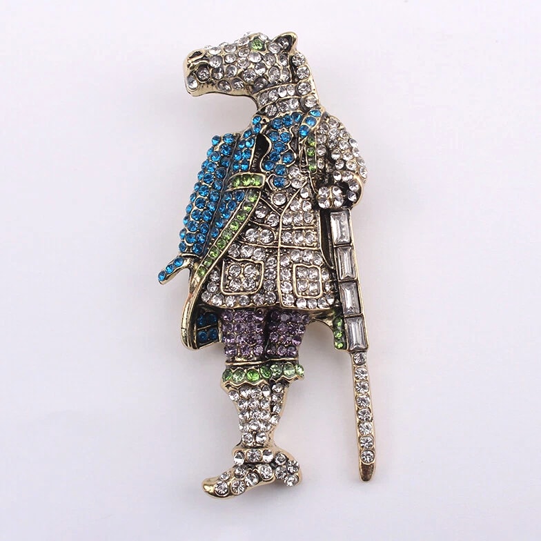 fashion horse rider shield brooch, men's women's clothing accessories pins